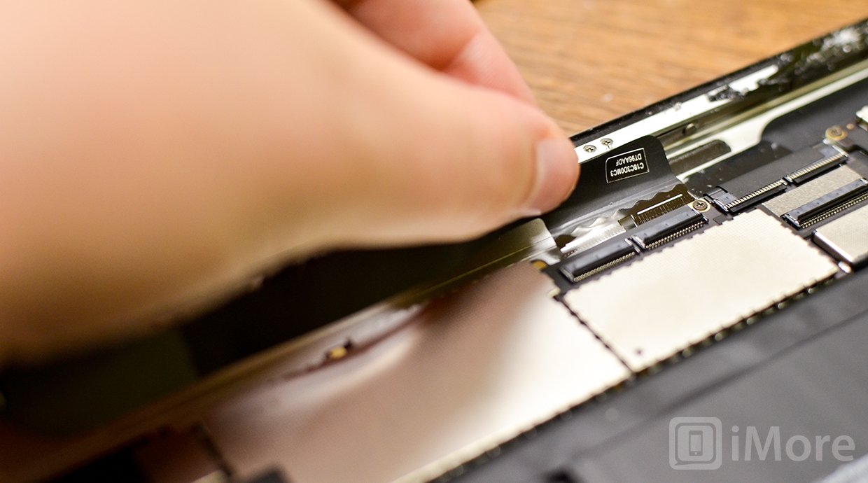 Remove the remainder of the old iPad digitizer cable