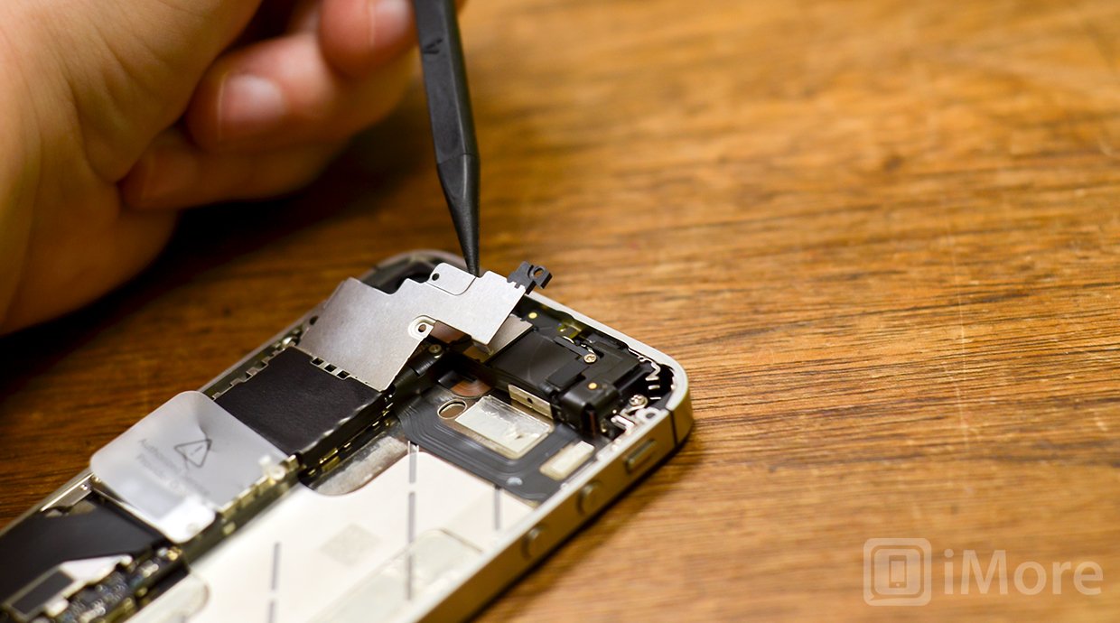 iphone 4s top logic board shield removal