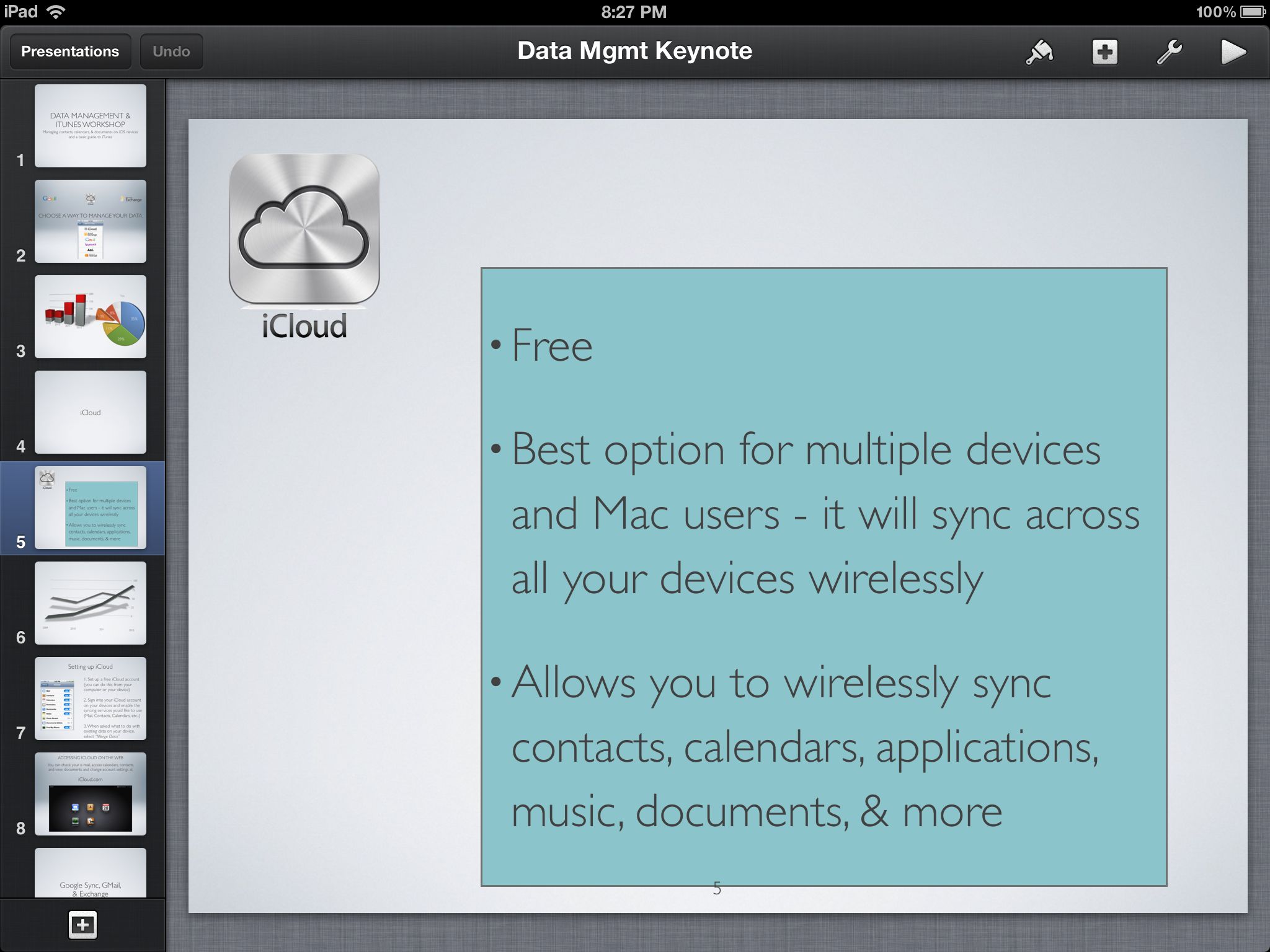 Keynote main slide view on iPad