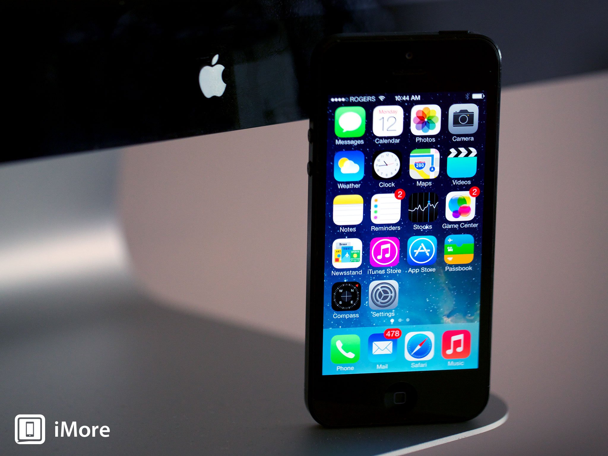 Countdown to iPhone 5s contest: Follow @iMore and retweet for your chance to win $500!