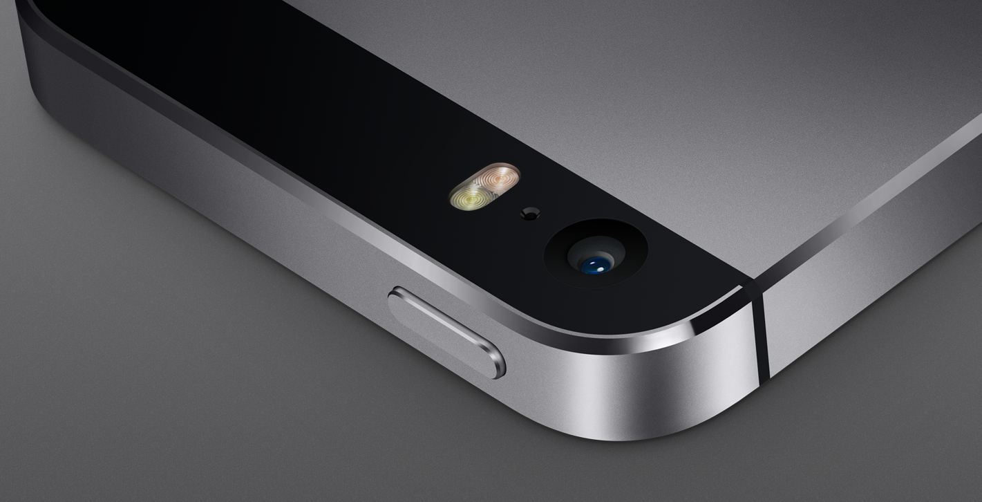 iPhone 5s camera has f/2.2 aperture, 1.5 micron pixel size