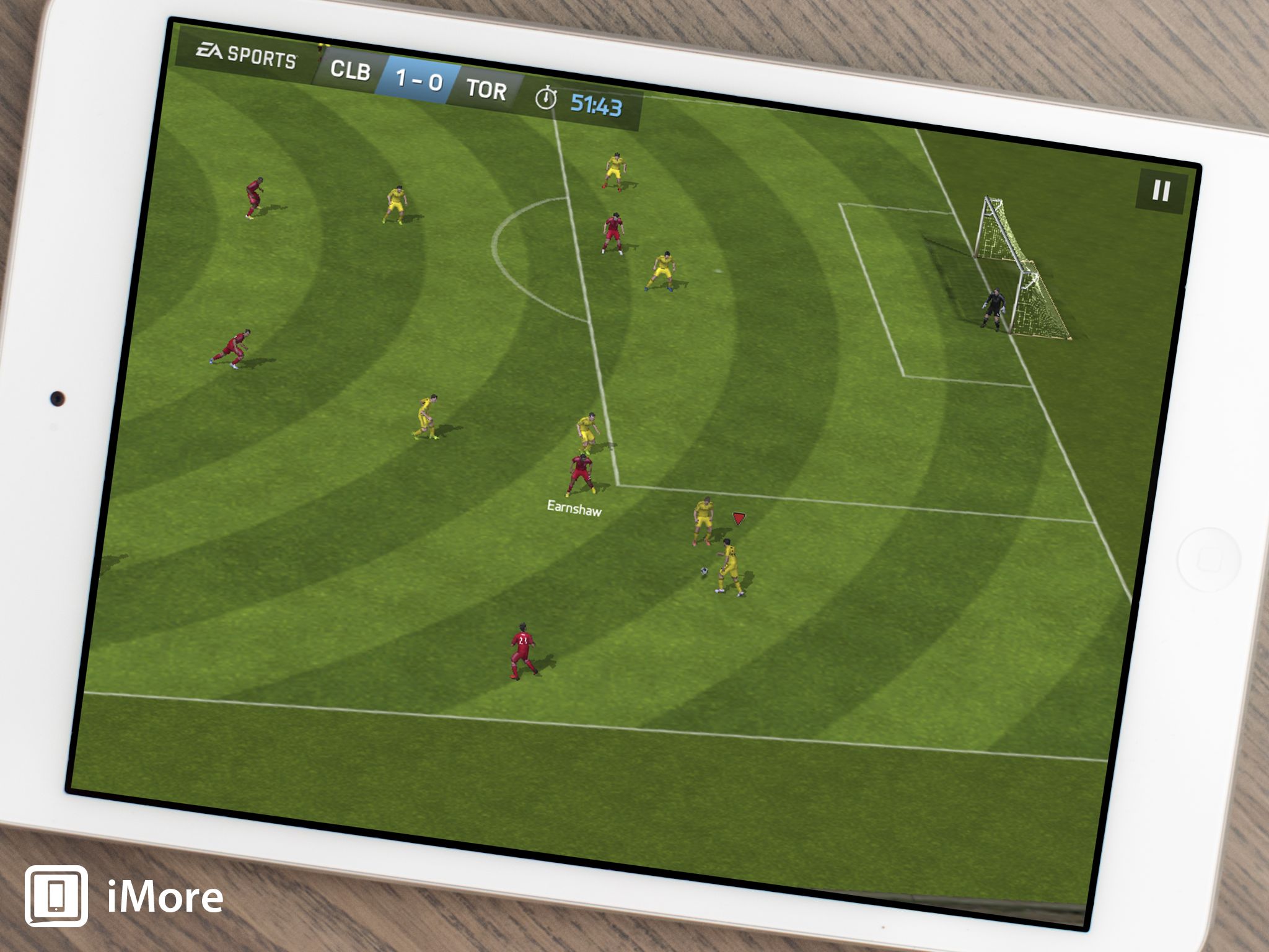 FIFA 14 brings the 2014 soccer season to iOS
