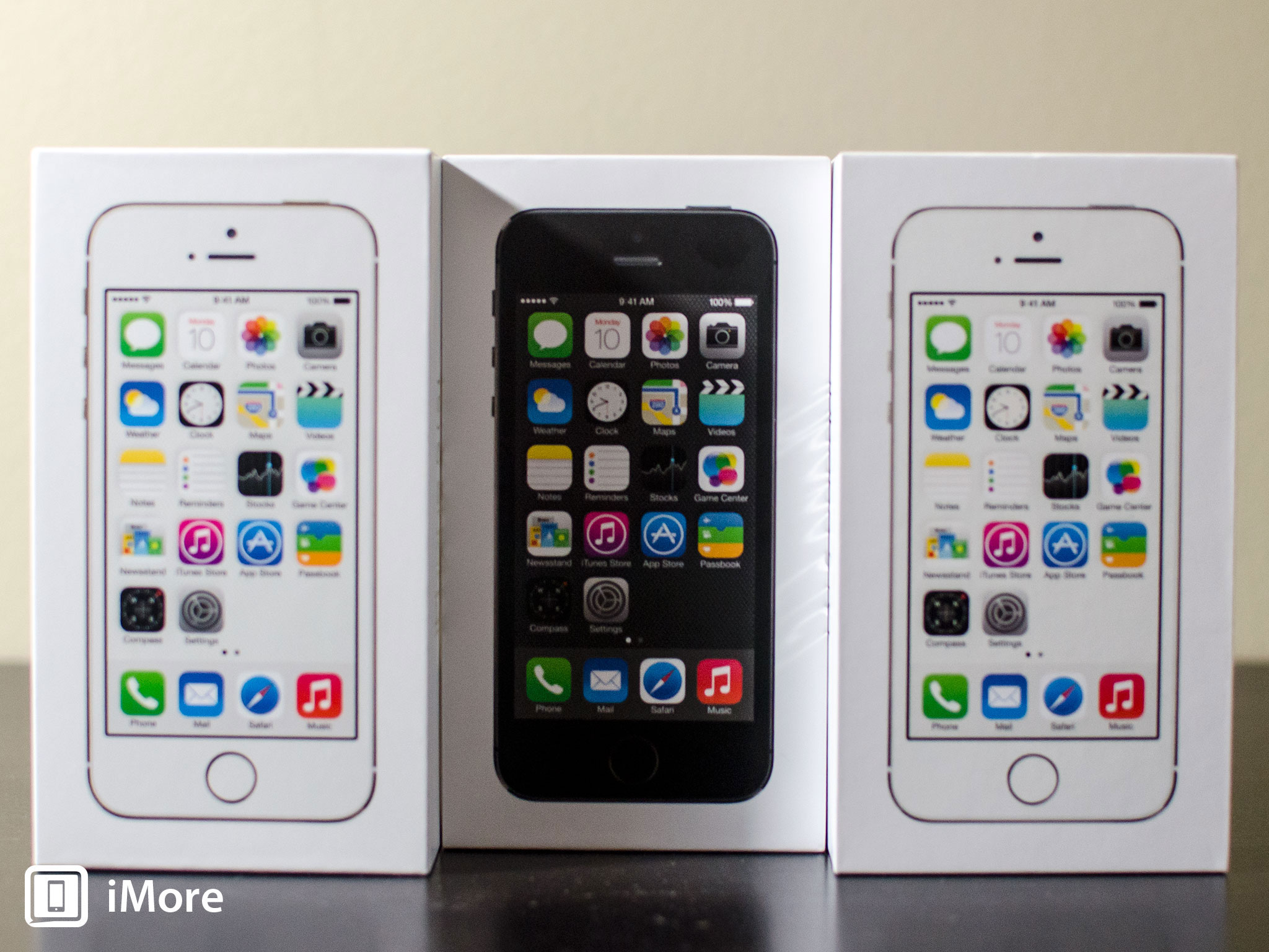 iPhone 5s: Pricing and availability