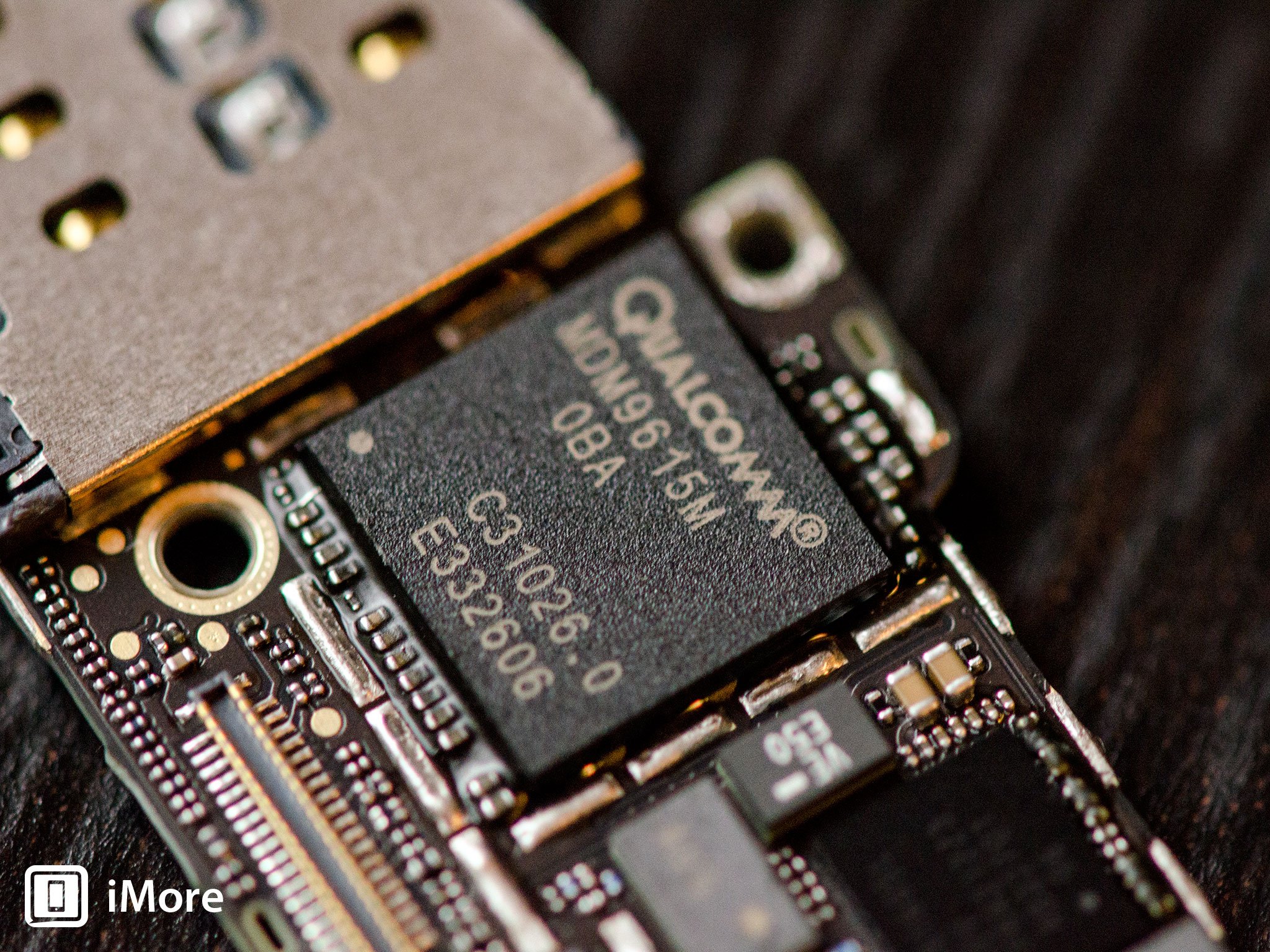 Another view of the Qualcomm LTE chipset