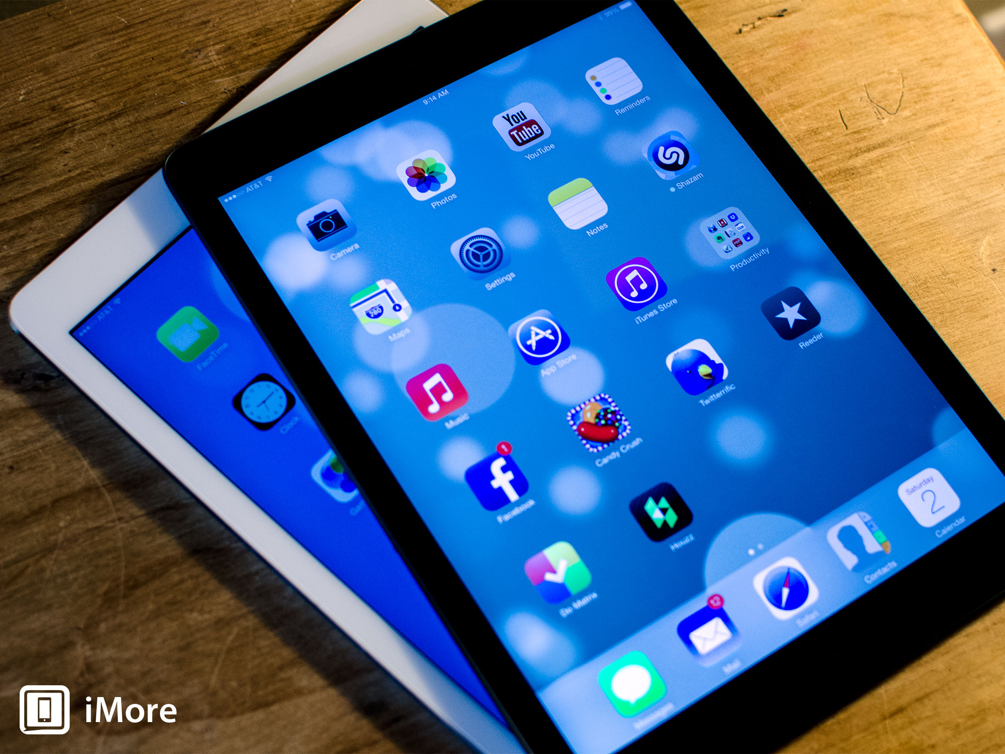 iPad Air photo gallery: Silver and Space Gray!
