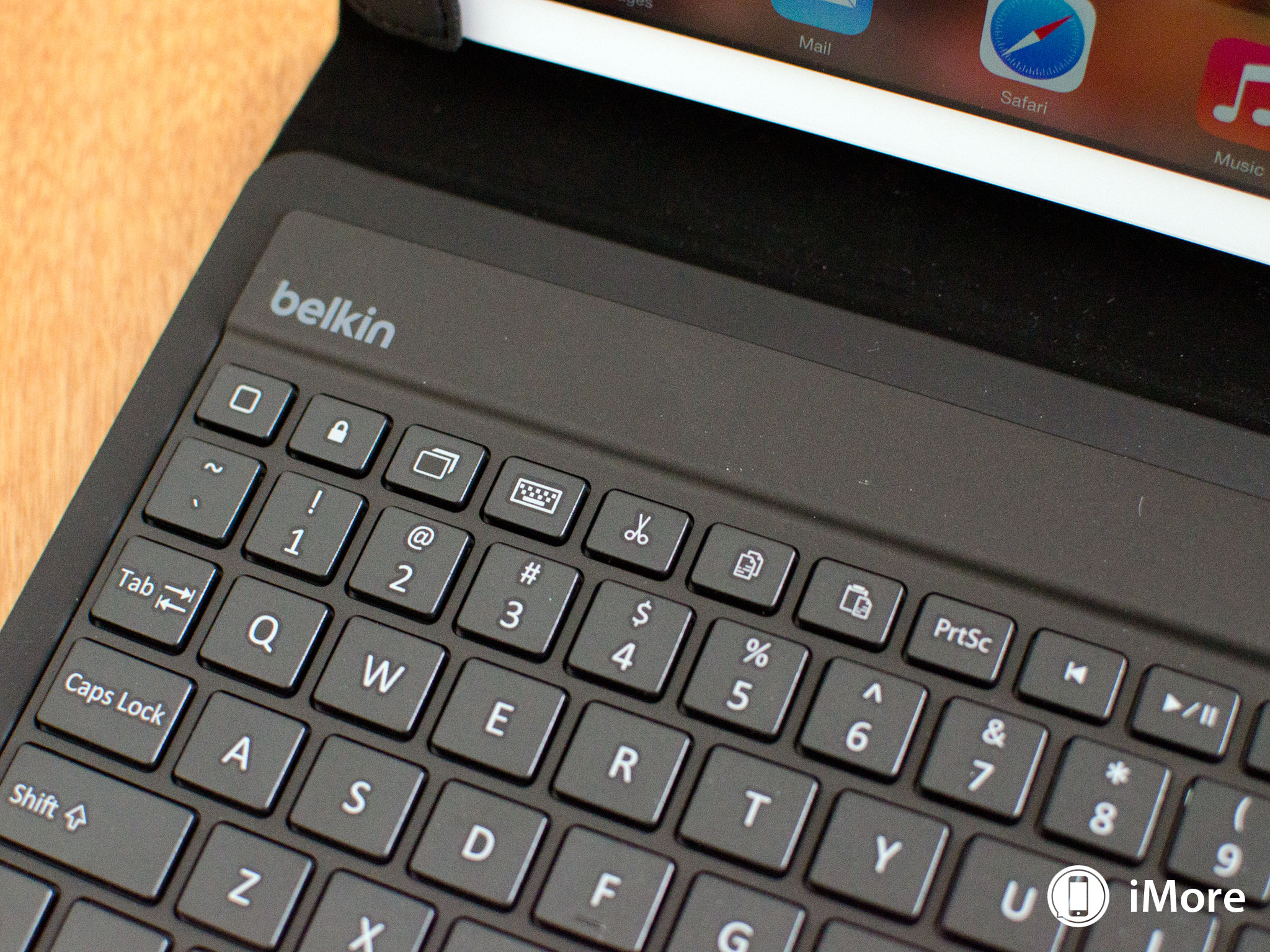 QODE Belkin Slim Style Keyboard Case for iPad Air review