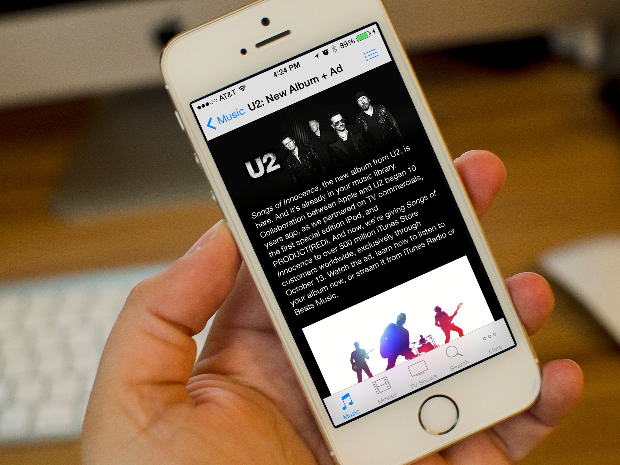 Apple lets iTunes users delete free U2 album from music