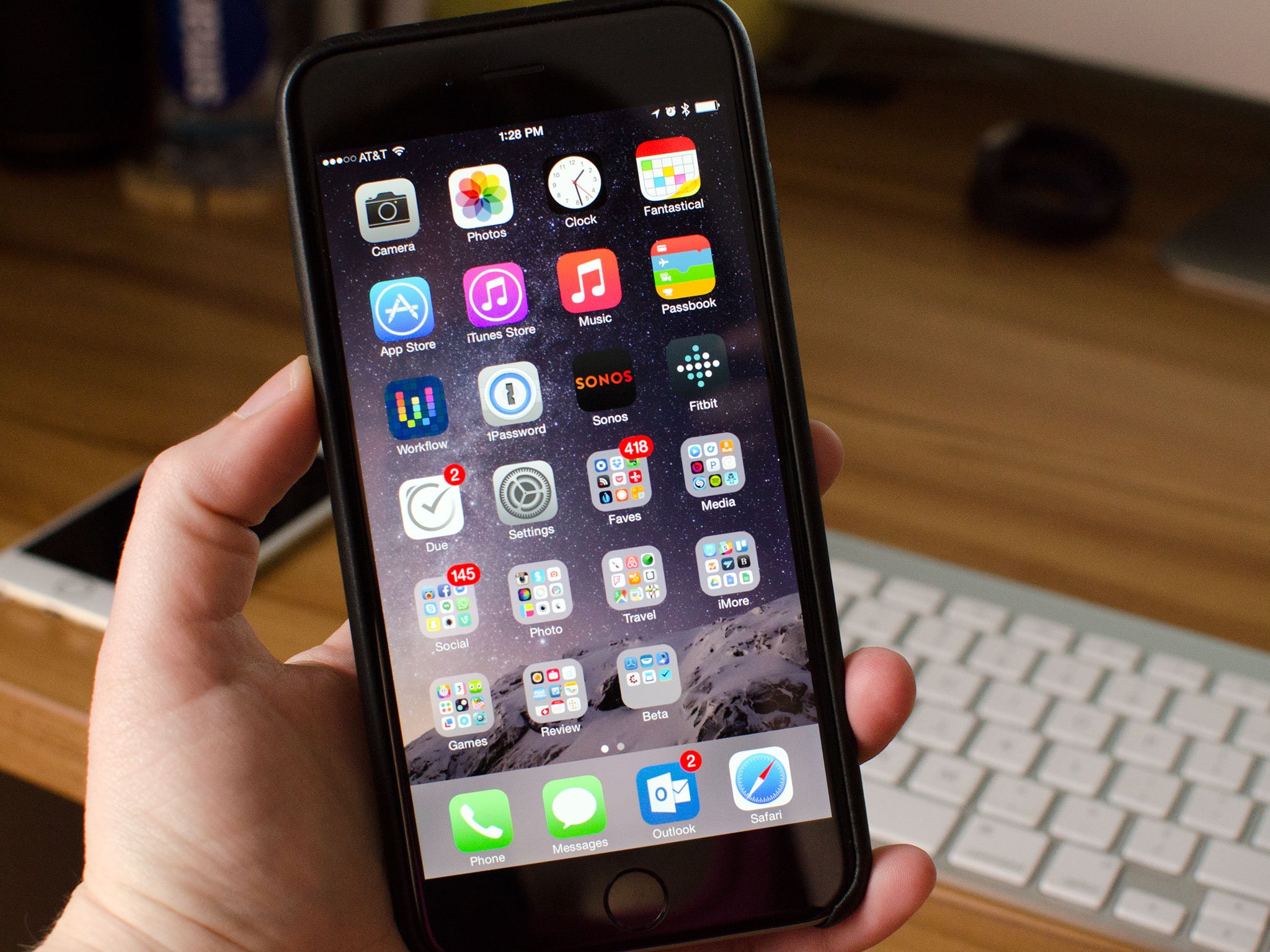 How to use your iPhone 6 Plus one-handed | iMore