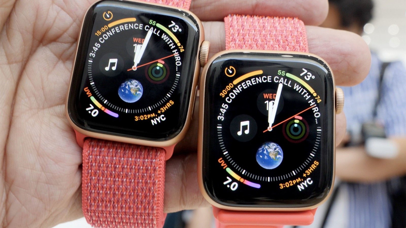 Apple Watch Series 4 both sizes