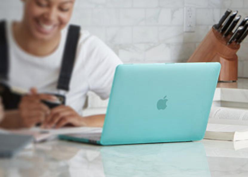 Coques Speck Smartshell pour Macbook ProCoque Smartshell pour Macbook Pro