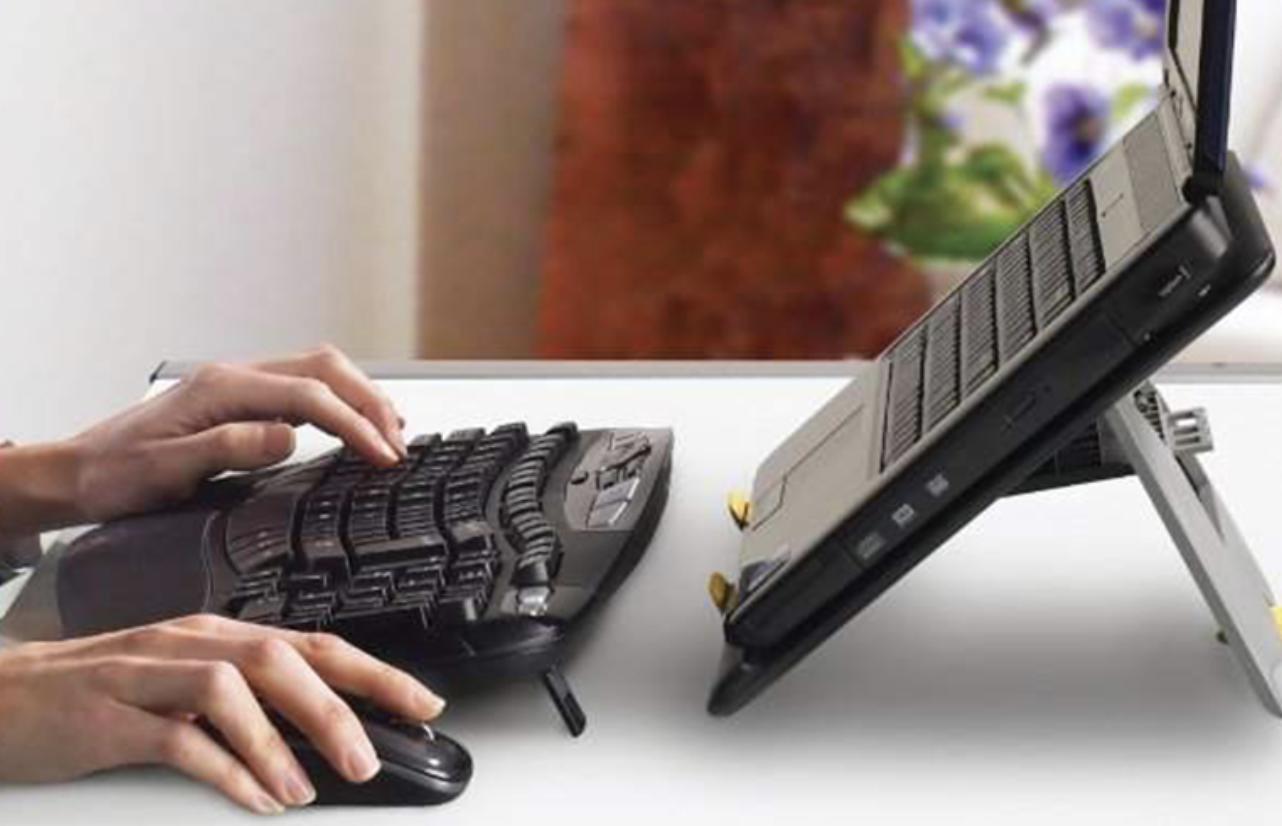 Logitech MK550 Wireless Wave Keyboard and Mouse Combo lifestyle