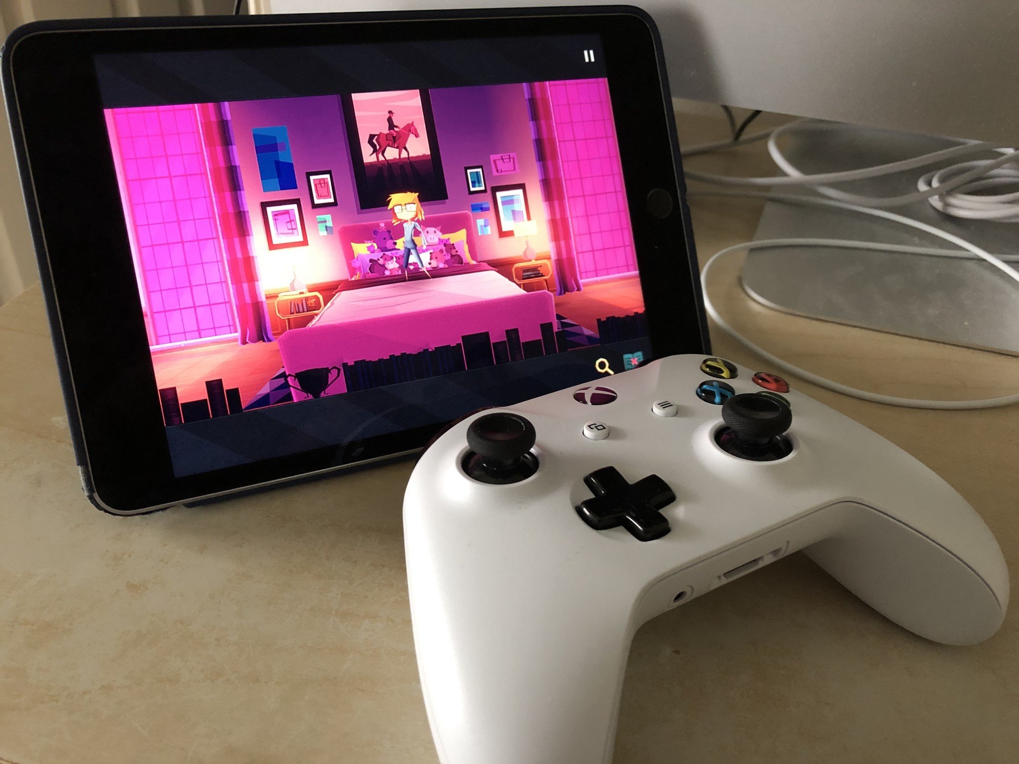Updates to macOS Catalina and iOS 13 let you connect Bluetooth-capable Xbox One controllers to your Mac, iPad, iPhone, or Apple TV for use with Apple Arcade games.