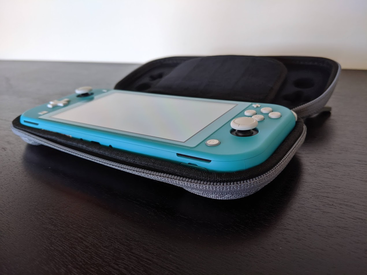 Tomtoc Slim Case For Nintendo Switch Lite Review Impressive