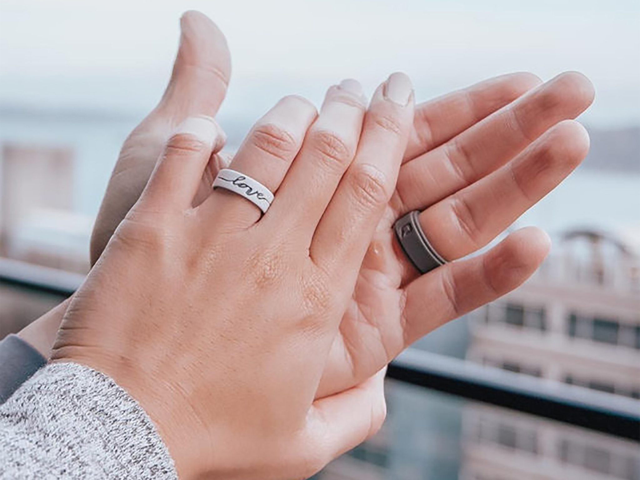Non-Toxic Vinsguir Silicone Wedding Rings for Women and Men Silicone Wedding Ring Comfortable Fit Skin Safe 