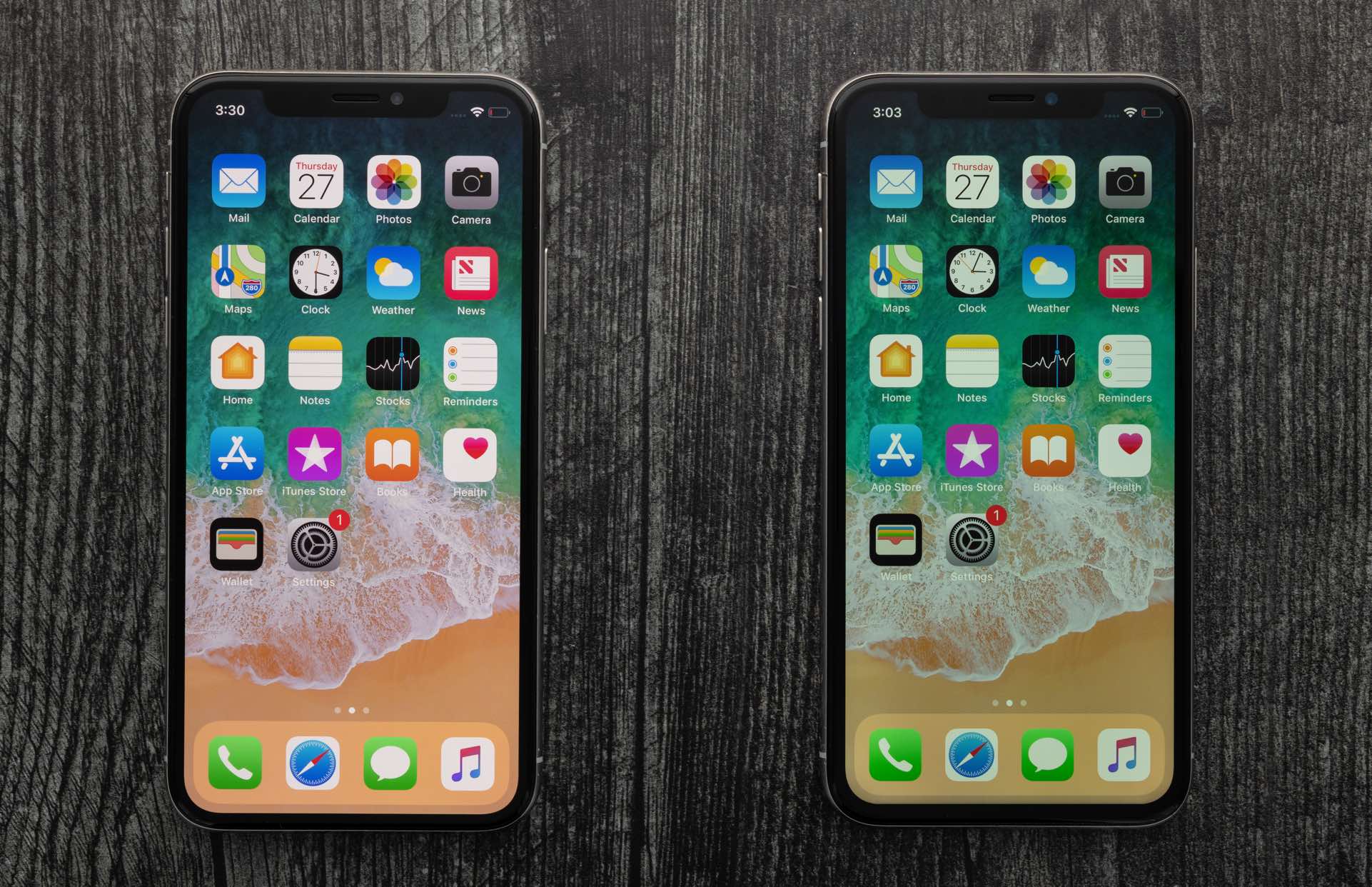 Oled Iphone Comparison With Lcd