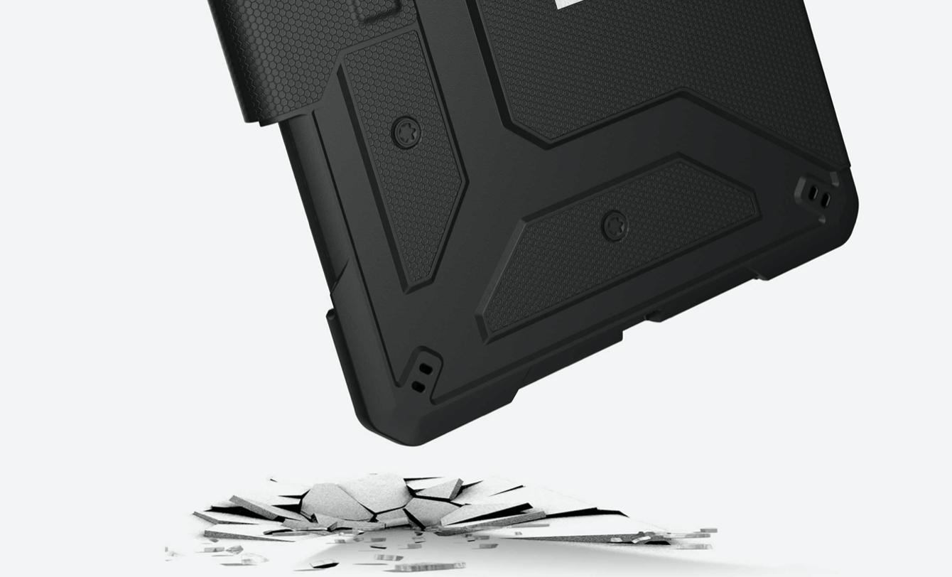 UAG Metropolis Series iPad case