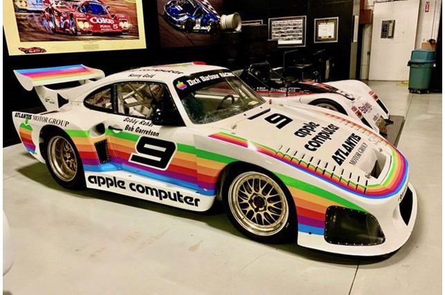 Porsche Apple