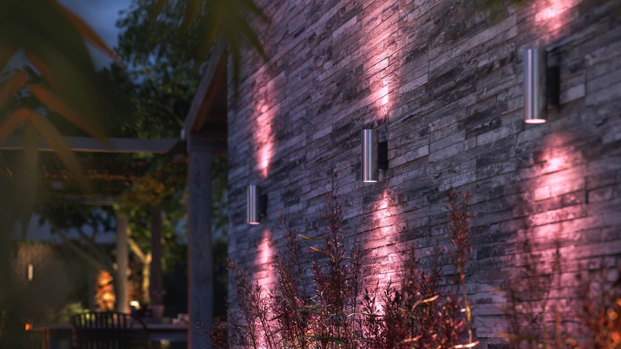 Philips Hue Appear outdoors
