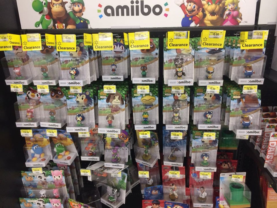 Animal Crossing Amiibo Best Buy Shelf