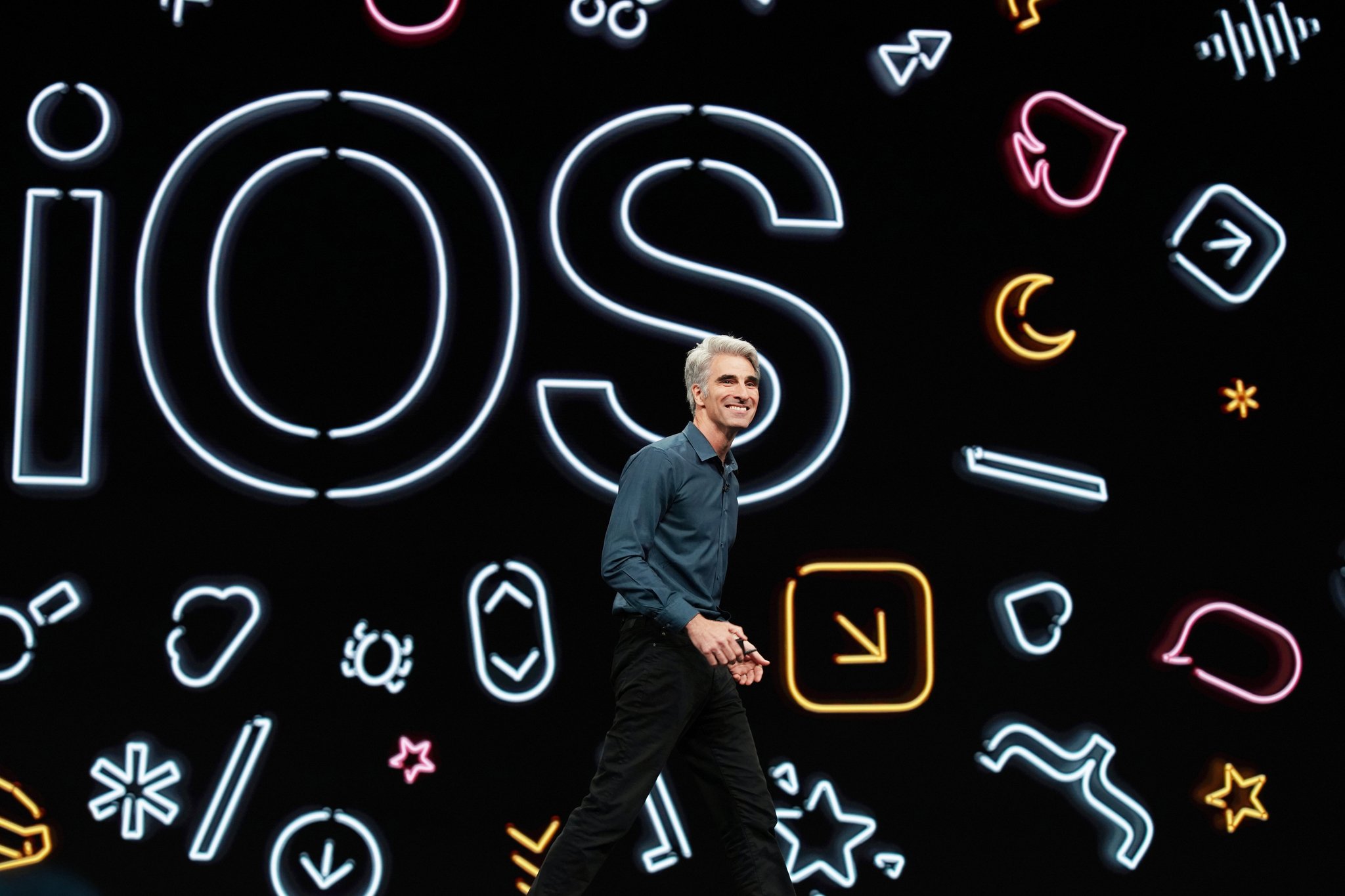 Apple Highlights From Wwdc19 Craig Federighi Unveils Ios13