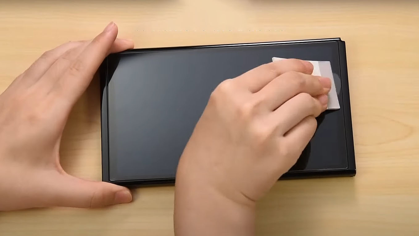 Ivoler Squeeze Card Nintendo Switch Screen Protector