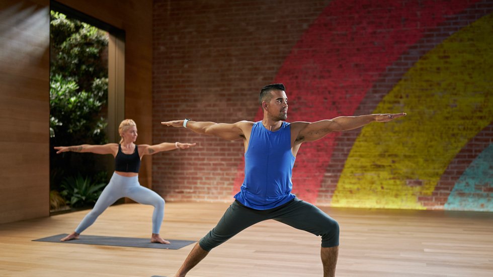 Apple Fitnessplus Yoga Workout 12142020 Big Carousel.jpg.large
