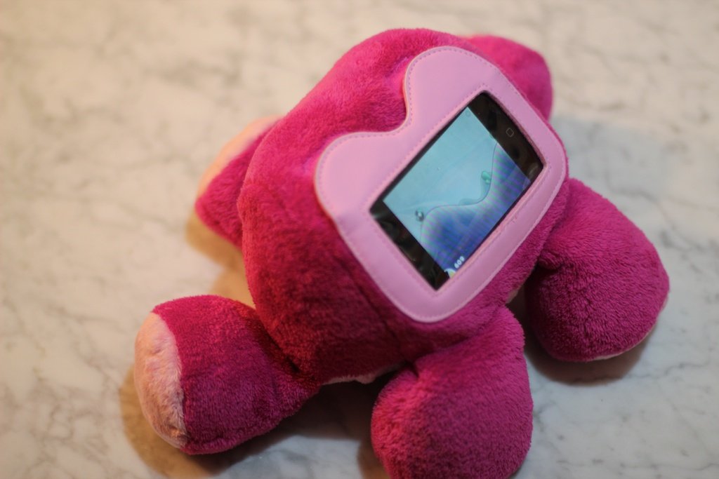 Review: Griffin Woogie plush toy case for iPhone and iPod touch 