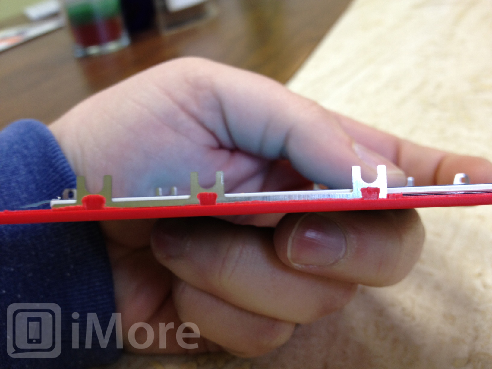 How to make sure you order a quality color iPhone 4 LCD assembly