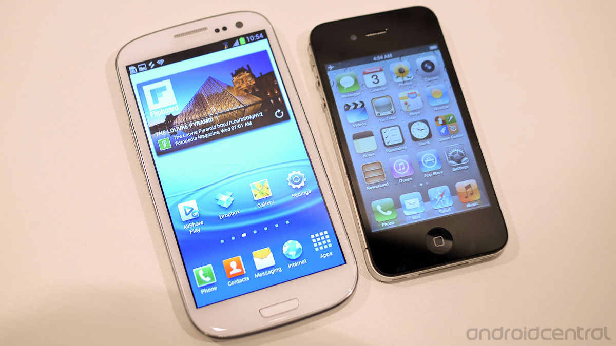 Samsung announces Galaxy S III, biggest iPhone competitor to date