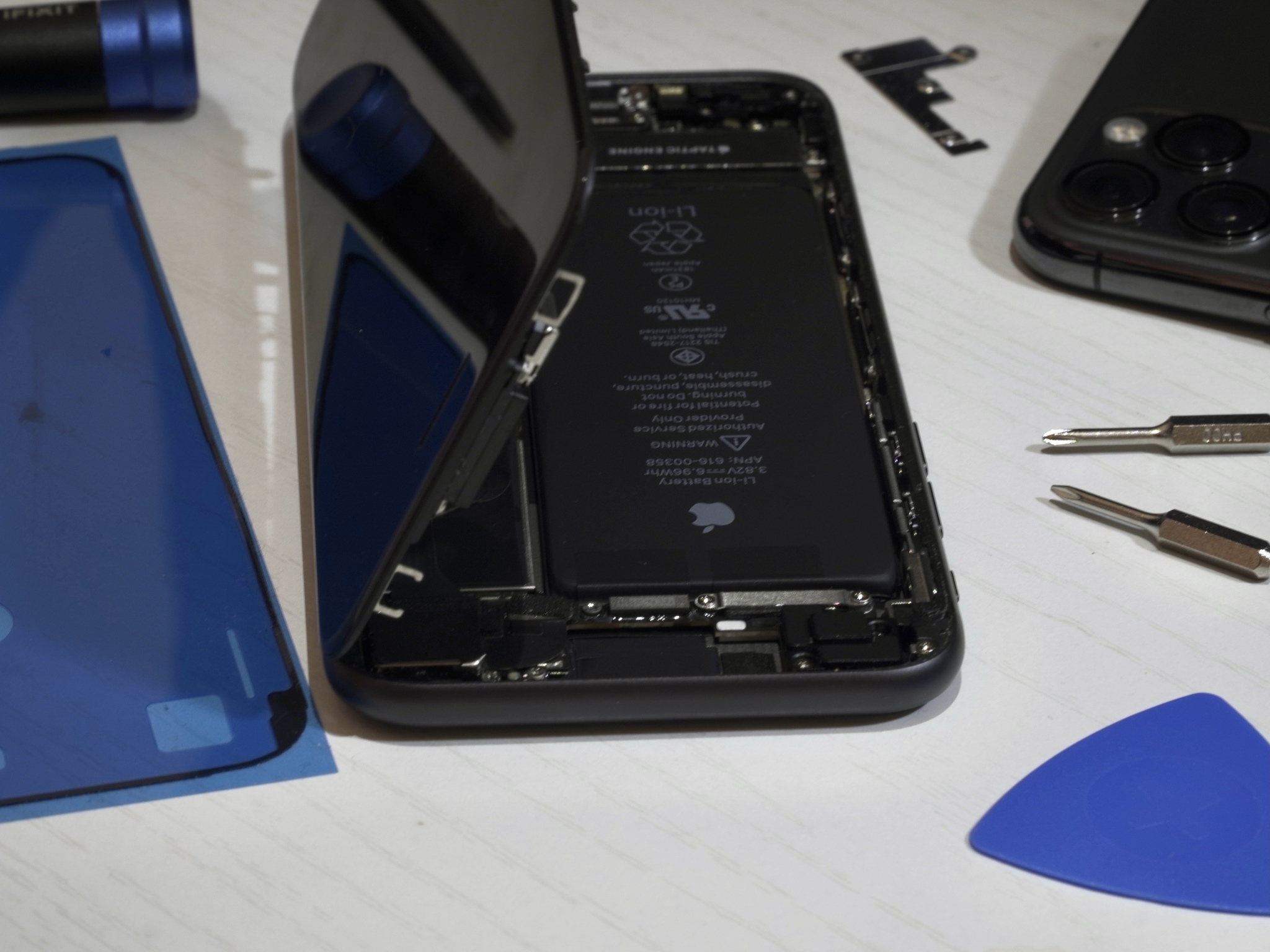 iPhone 8 battery repair