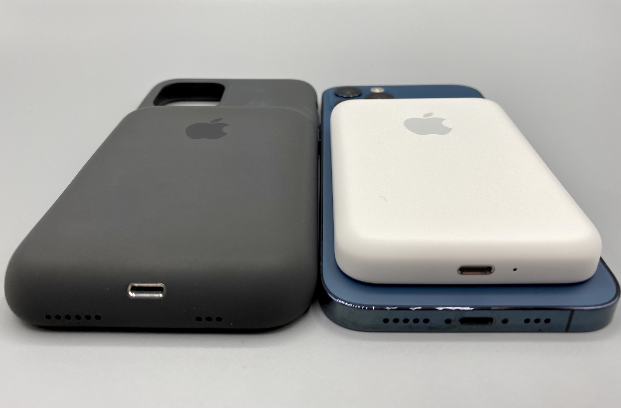 Apple Magsafe Battery Pack Smart Battery Case Comparison