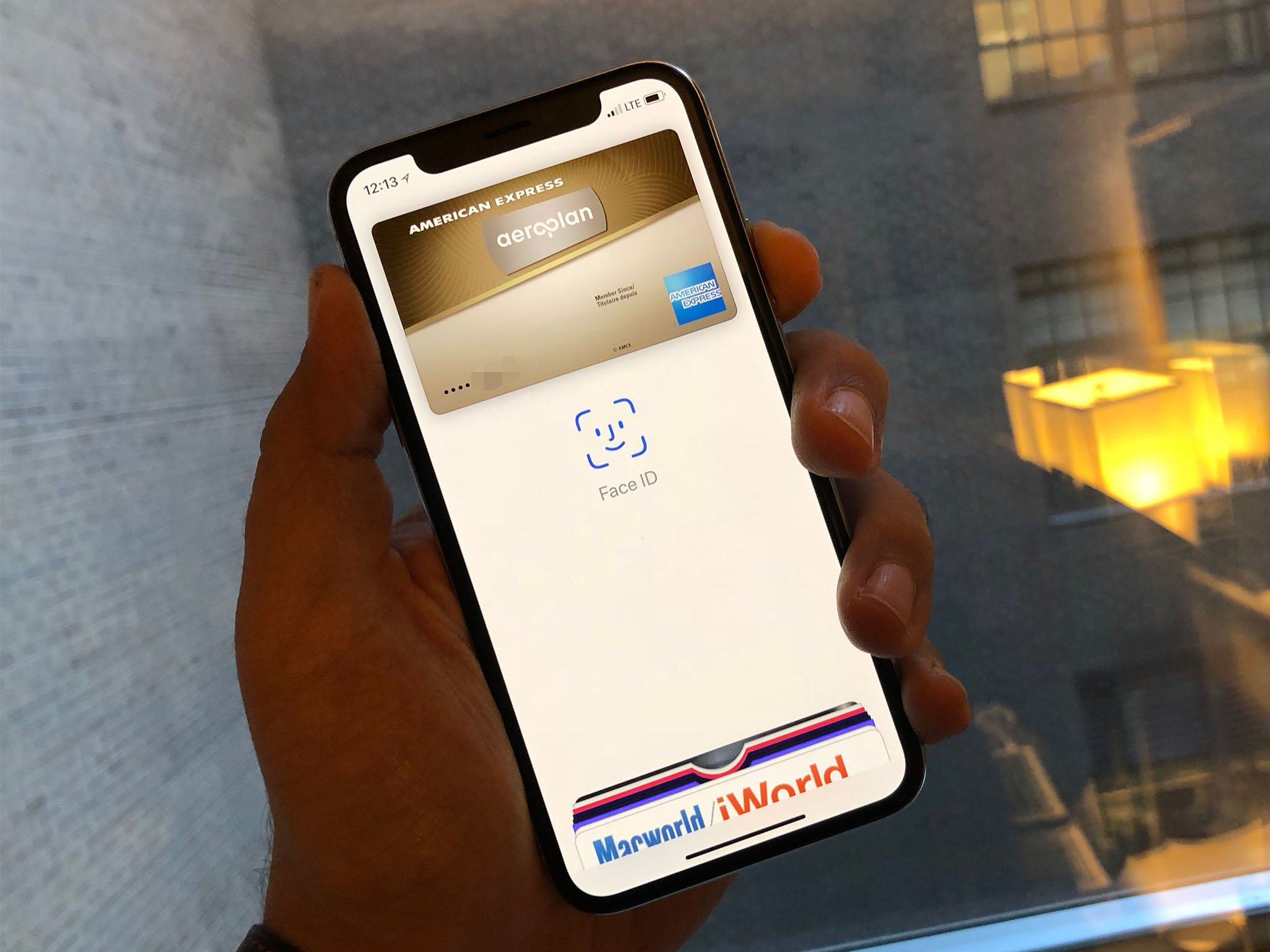 Apple Pay in use