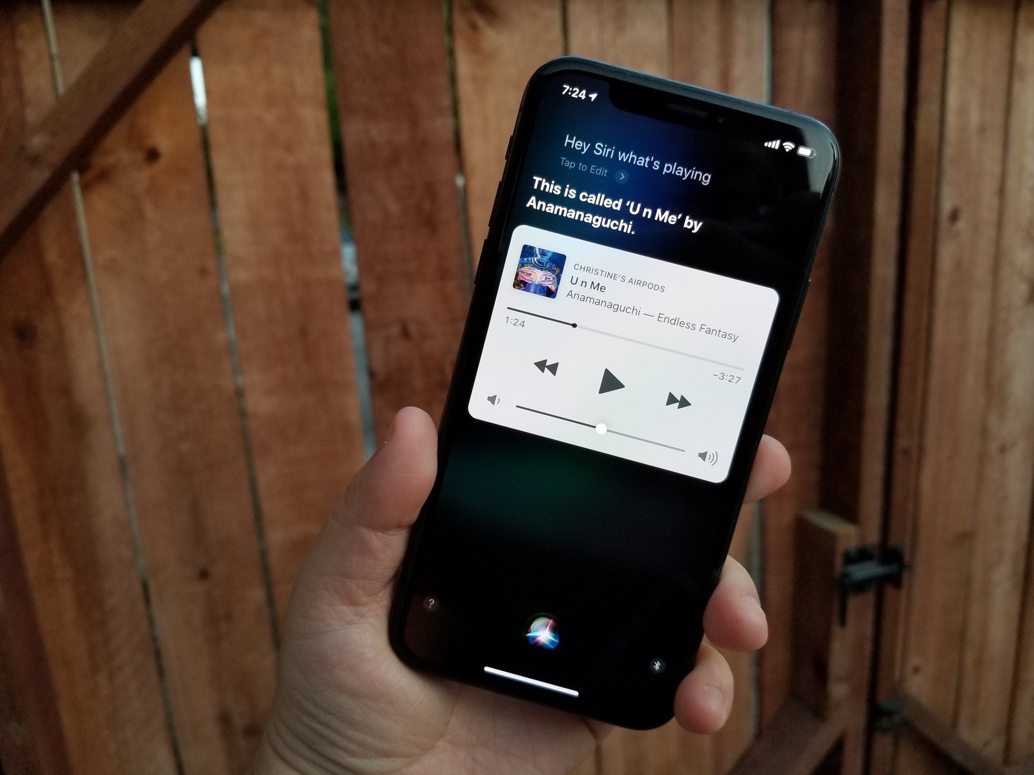 iPhone XS with Apple Music controlled by Siri