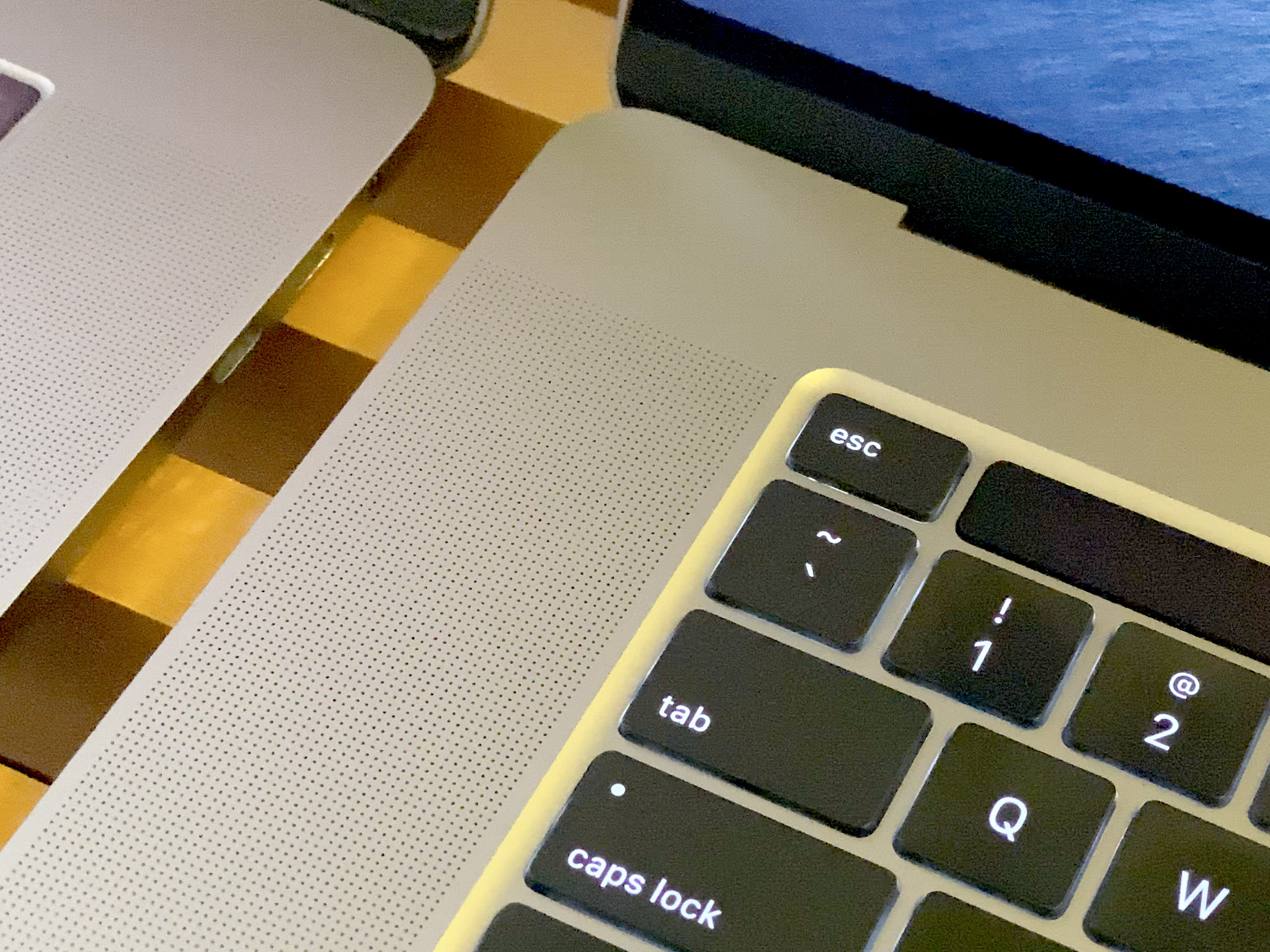 16-inch MacBook Pro Speaker & Esc Key