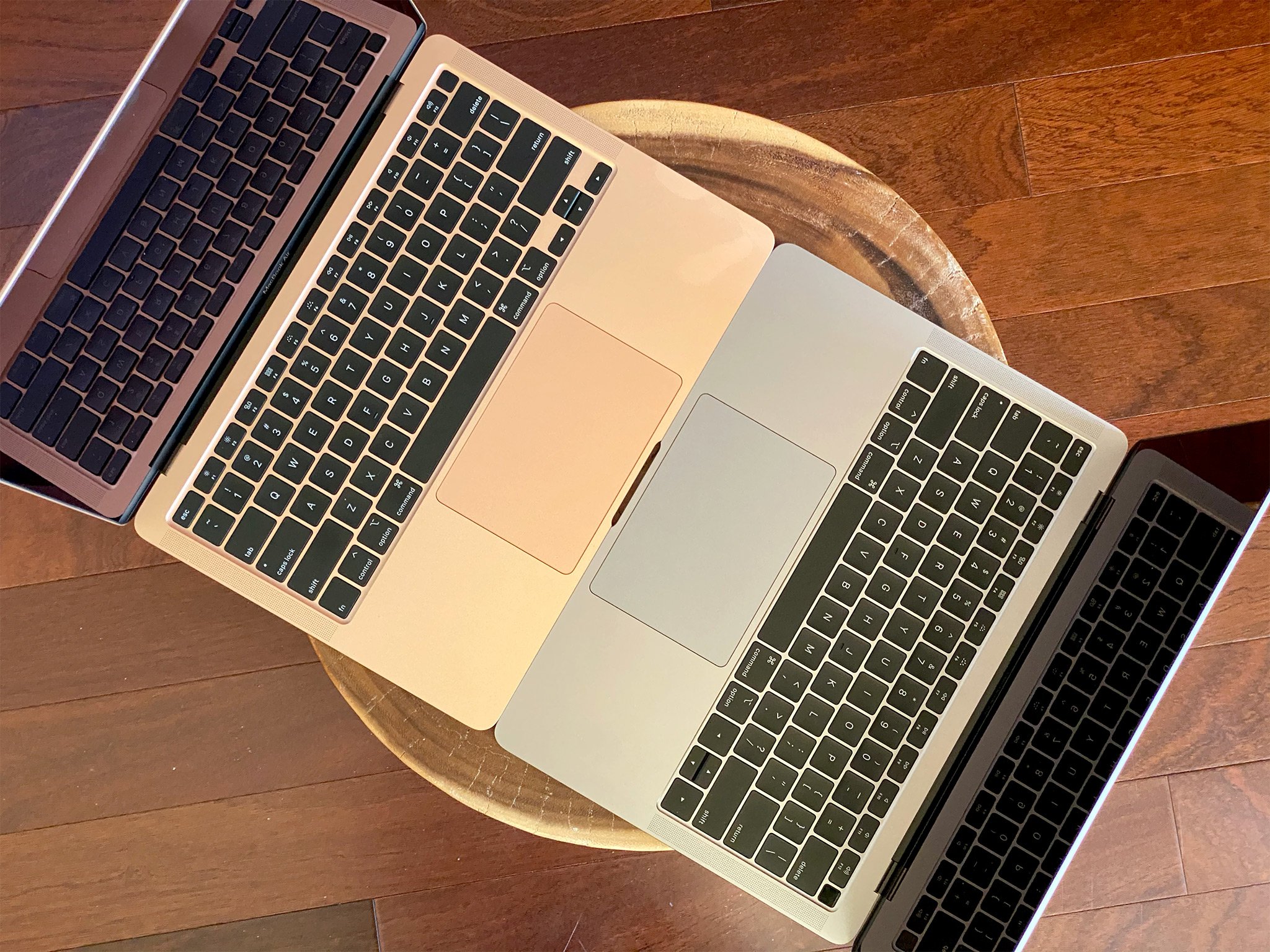Macbook Air Keyboards 2018 Vs 2020 Hero