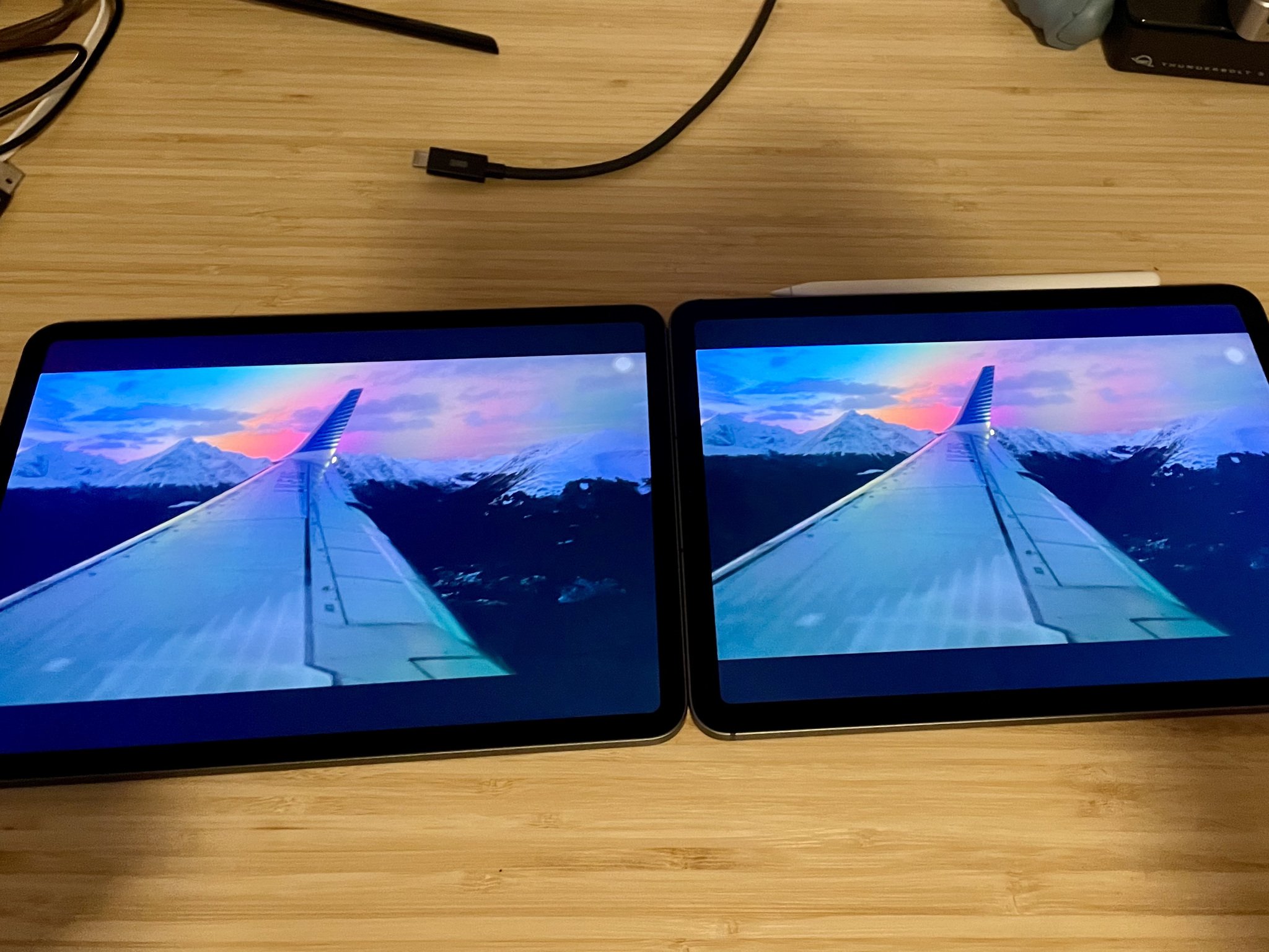 iPad Air 4 and 2018 iPad Pro display comparison