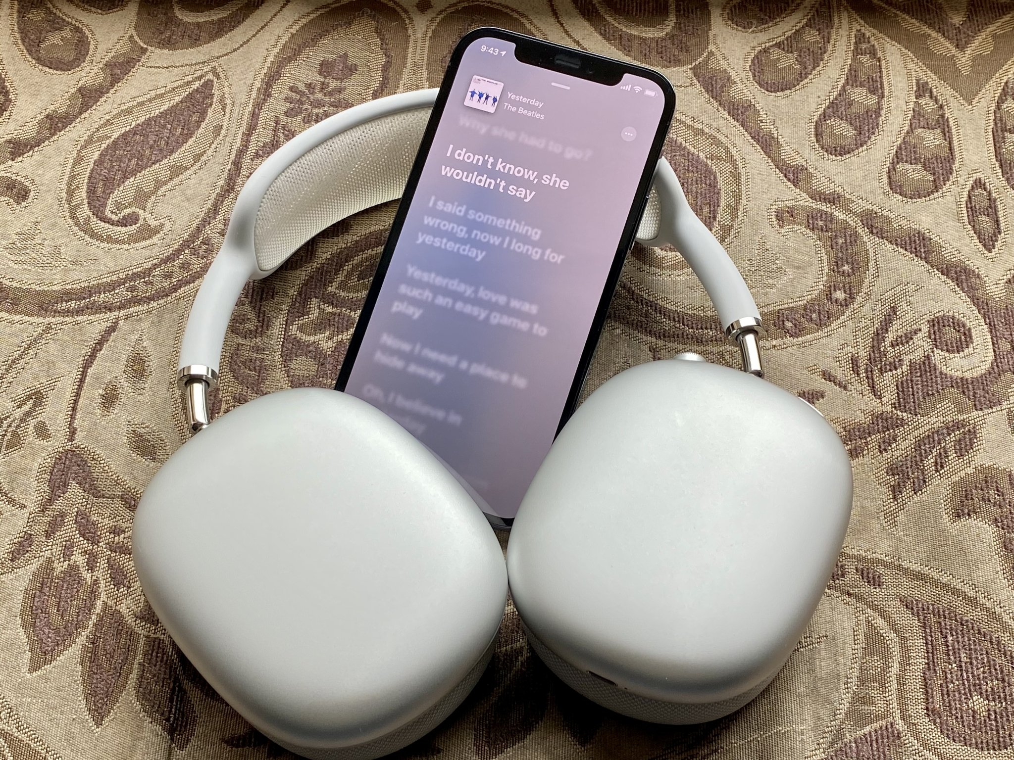Apple Music Тексты песен Airpods Max
