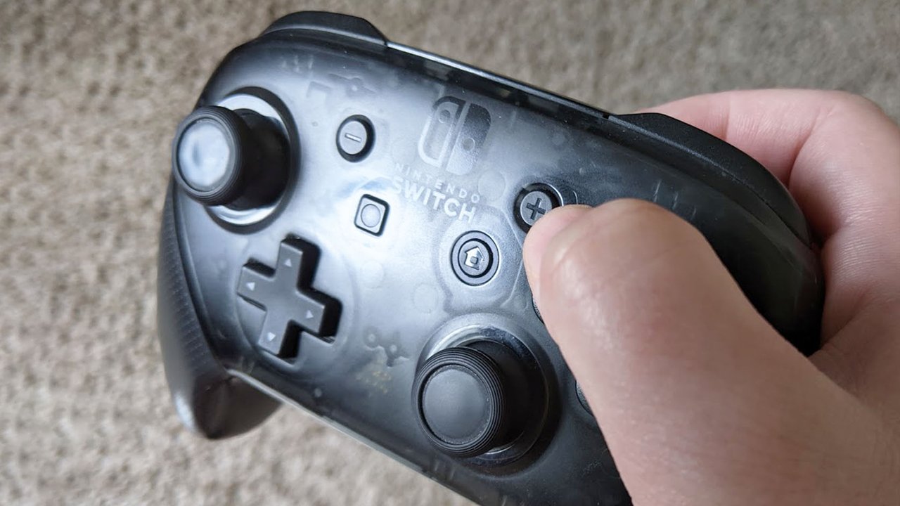 Nintendo Switch Pro Controller Plus Button