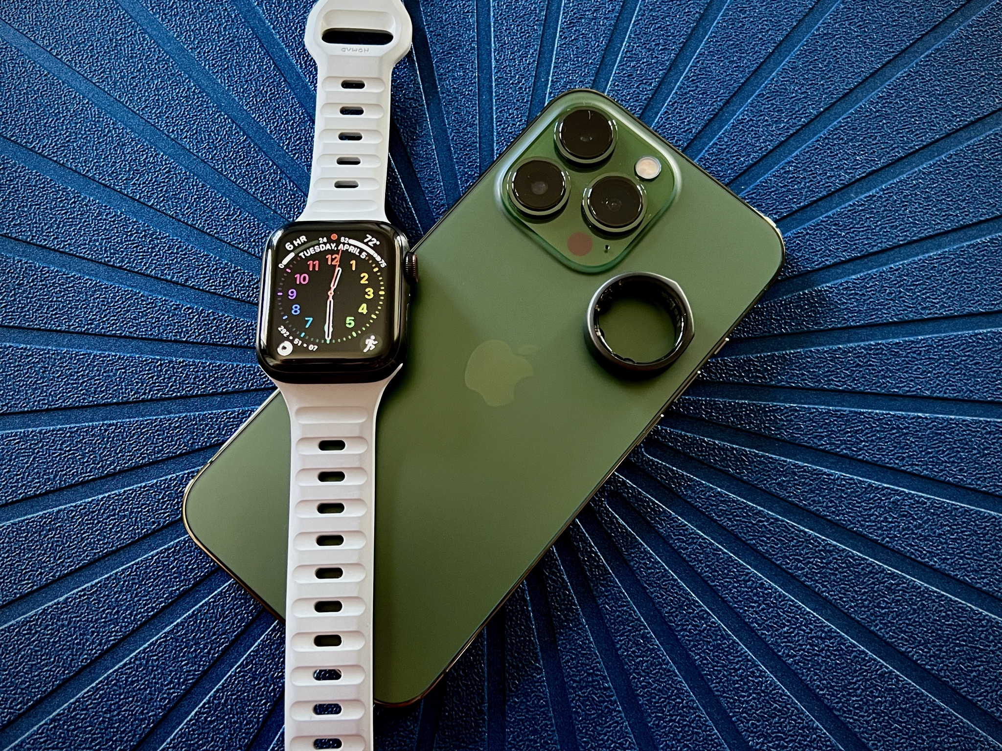 Iphone 13 Pro Apple Watch Smart Ring Hero