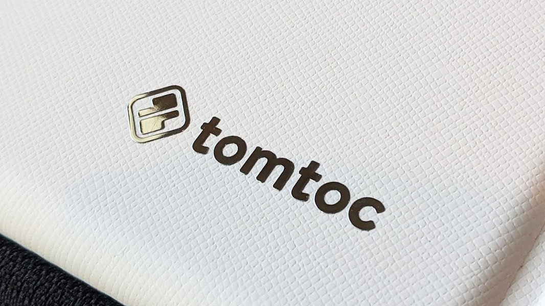 Tomtoc Logo Case