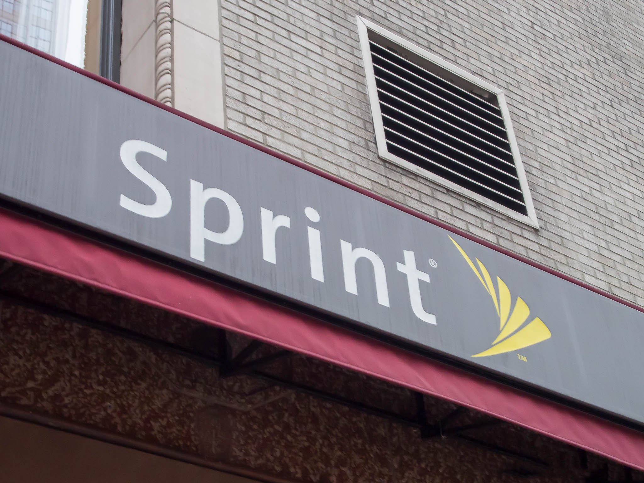 Sprint flips the switch on Spark in 17 new markets