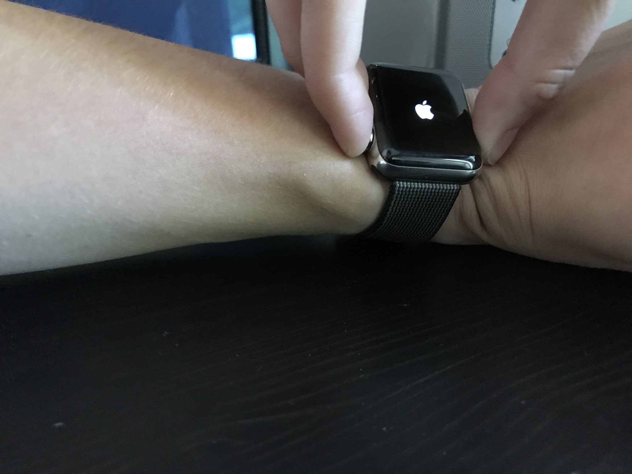 Force quitting Apple Watch