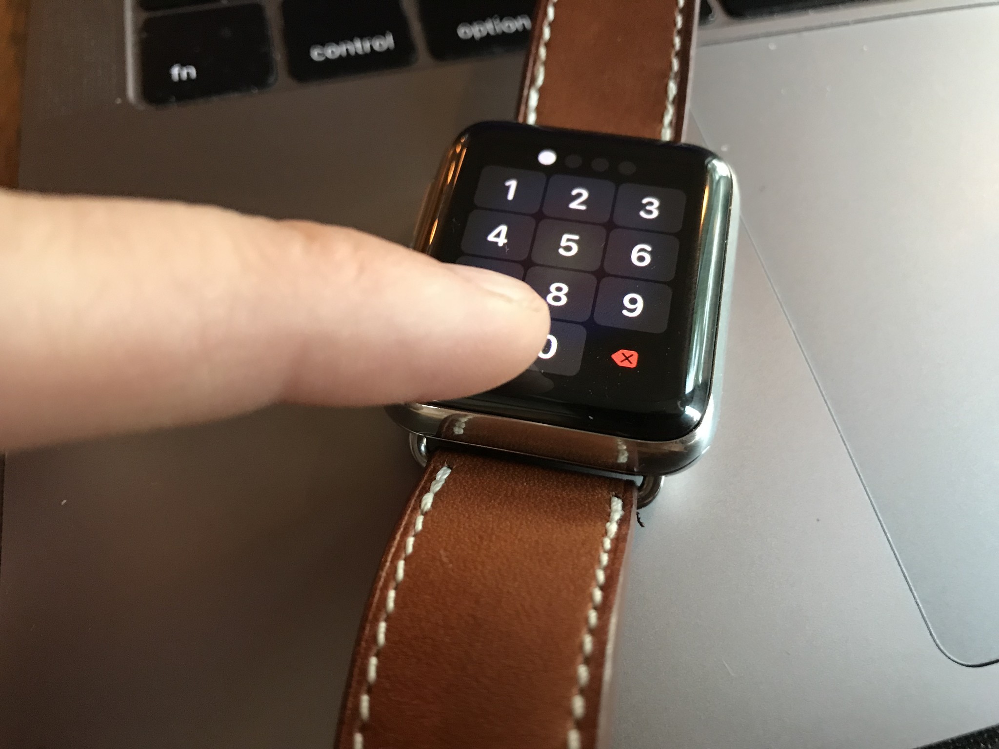 Код доступа Apple Watch