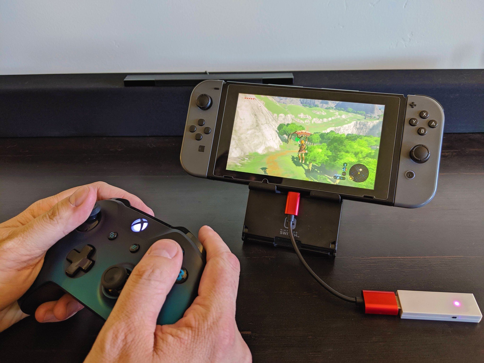 How to connect your Xbox One controller with the Nintendo Switch in wireless tabletop mode step nine: Enjoy wireless tabletop mode