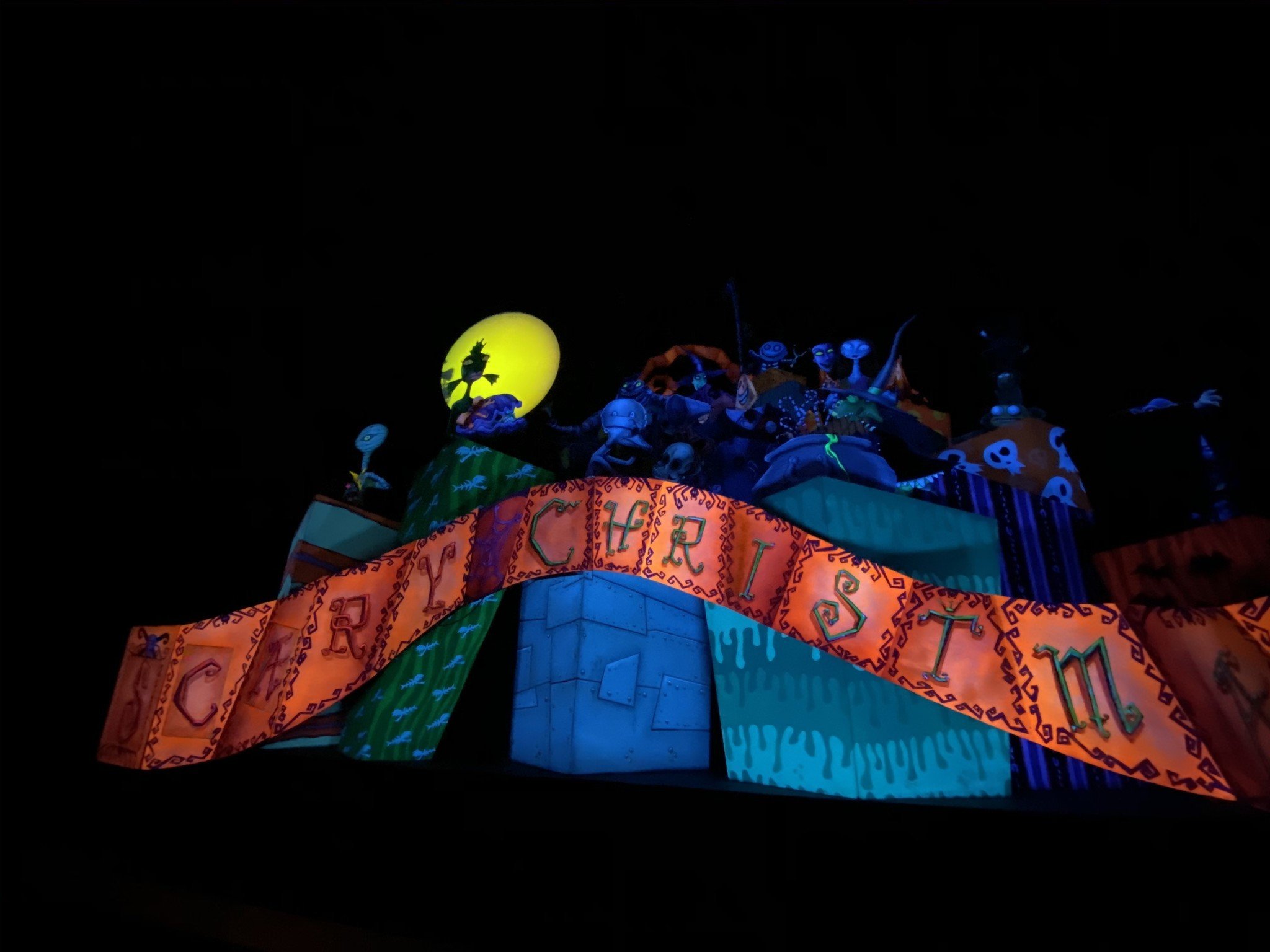 Scary Christmas in Haunted Mansion Ultra Wide