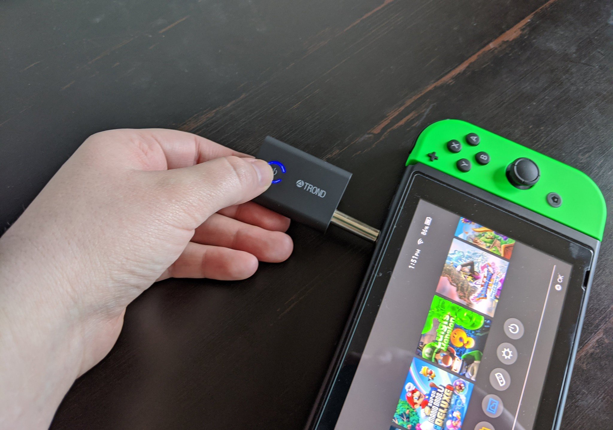 How to use Bluetooth headphones with a Nintendo Switch via the headphone jack: double tap the MFB button to activate pairing mode
