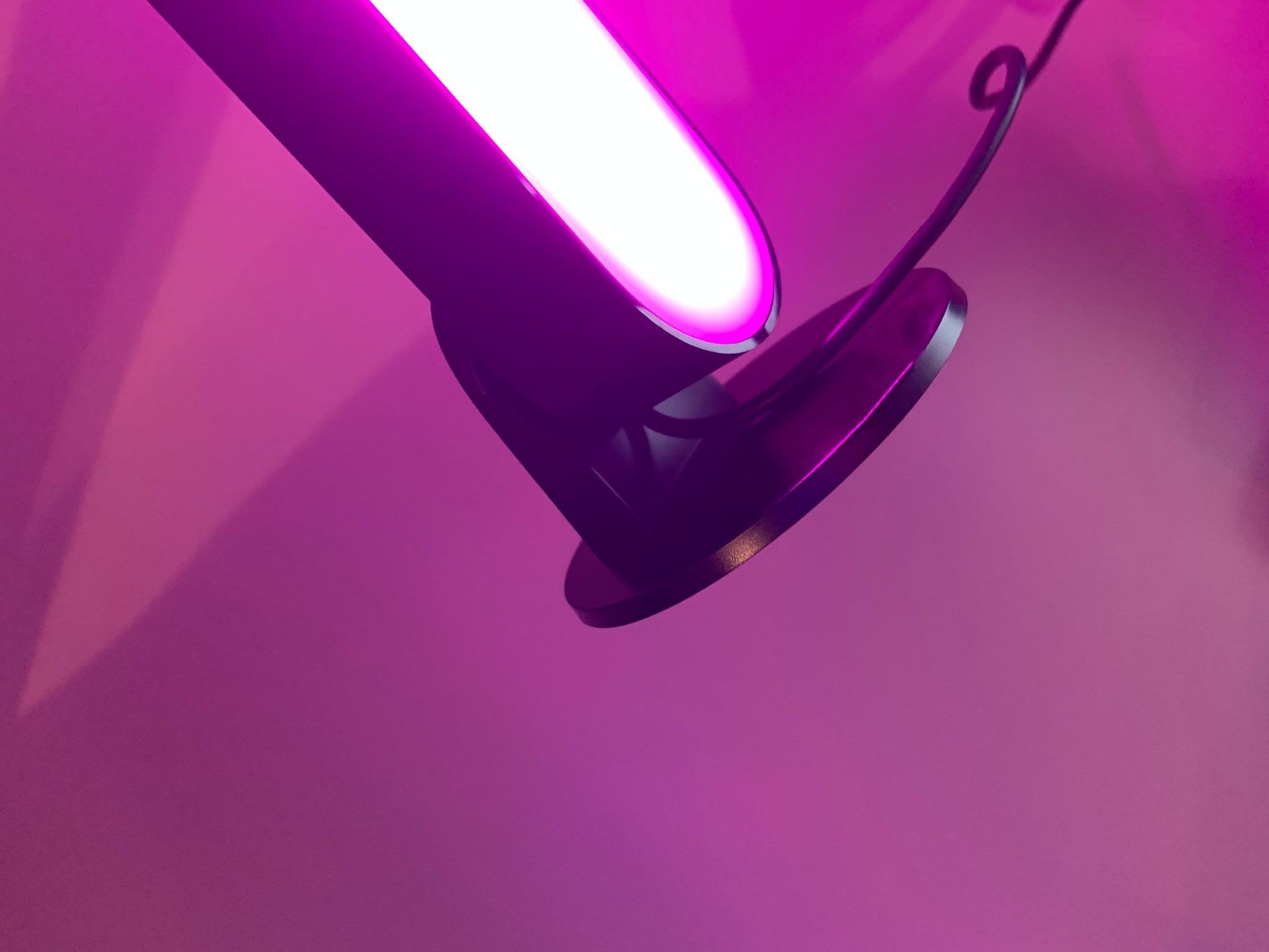 Close up of Philips Hue Play Bar's non-removable cord