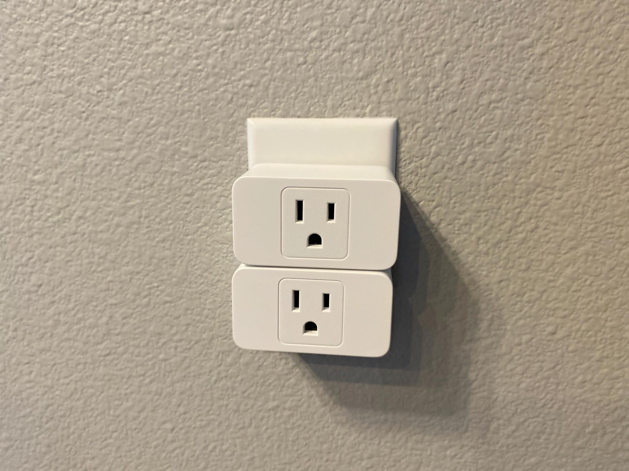 Two Meross Smart Wifi Plug Minis in the same outlet