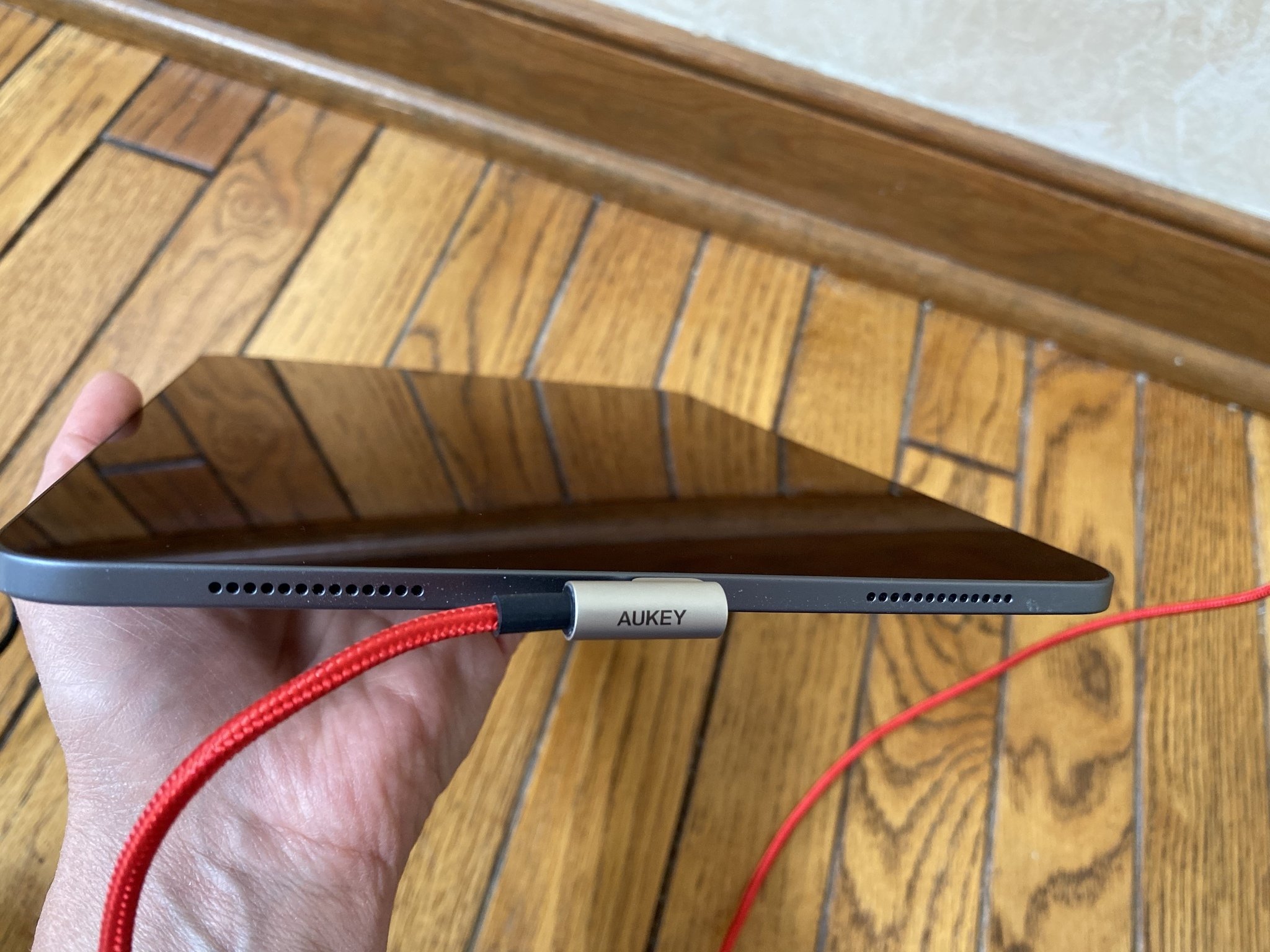 Aukey Right Angle Charging Cable Usb C To Usb C