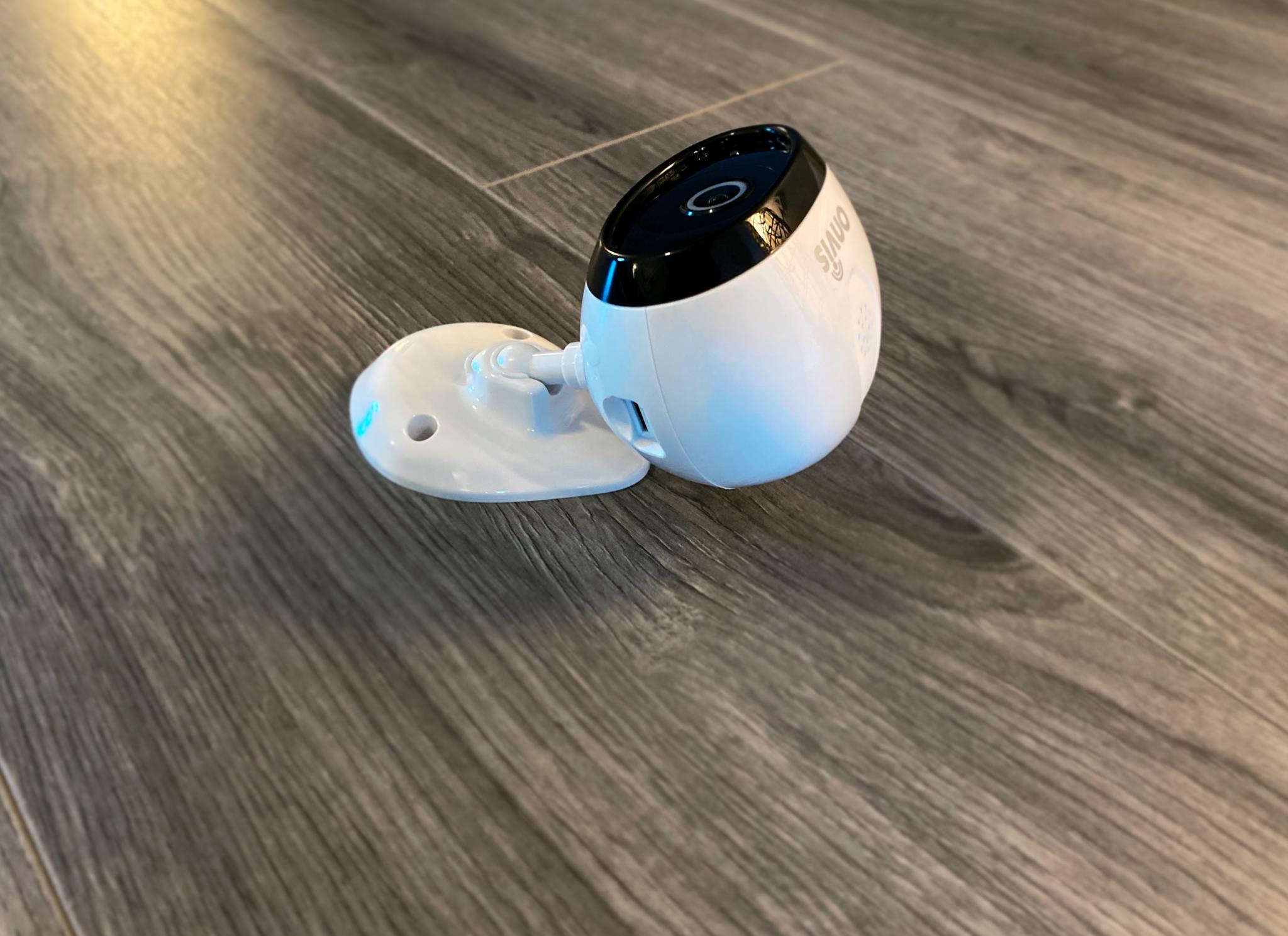 Onvis C3 Indoor Smart Camera Review Angle Up